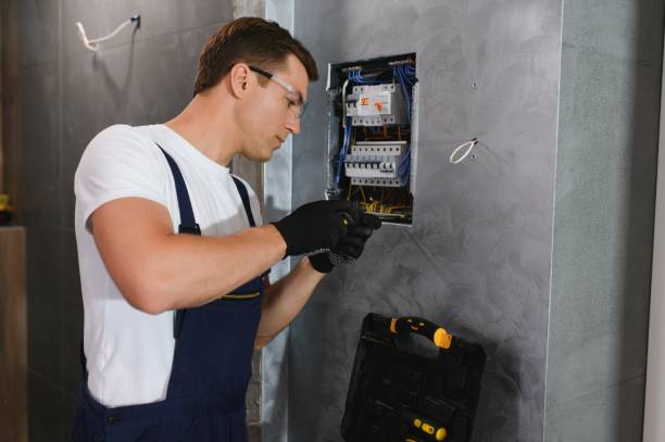 Best Commercial Electrician Services  in Lakeview, WA